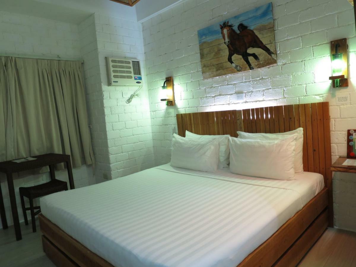 Serviced Apartments By Eco Hotel Bohol Panglao Exteriér fotografie